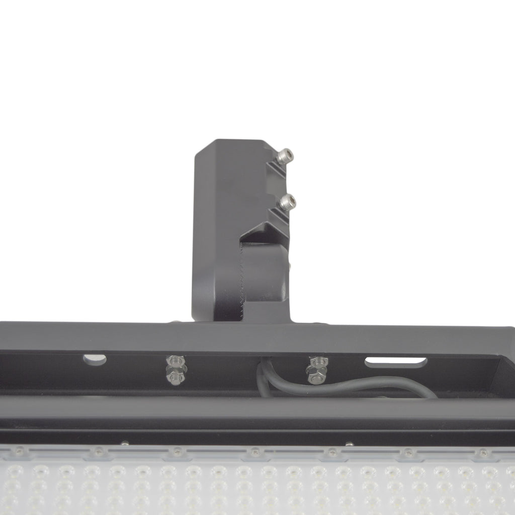 LED High Mast Light 500W 5700K 67500 Lumens IP65 UL DLC Certified 5 Year Warranty